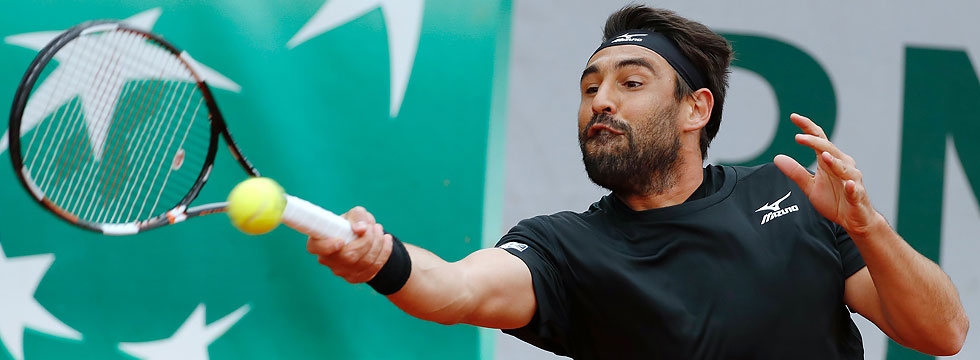 Marcos Claims 300th Victory In Roland Garros Opener